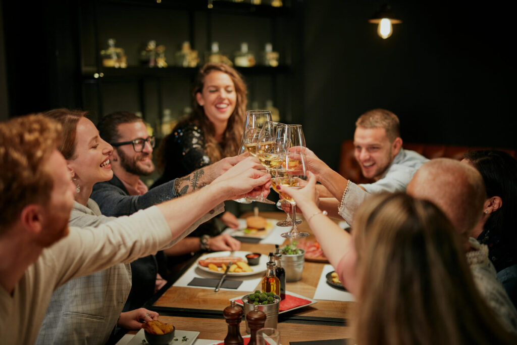 Savoring Cummings Cove: Your Guide to the Best Eats in Hendersonville’s Cozy Mountain Neighborhood